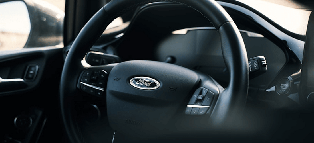 Xe Ford bị khóa vô lăng và các lỗi liên quan